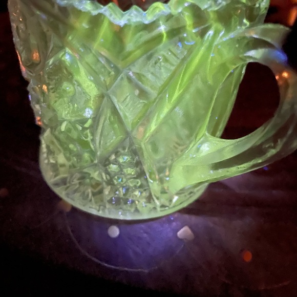 VINTAGE DEPRESSION CLEAR CUT CRYSTAL 1/4" THICK GLASS DOUBLE HANDLE - Picture 5 of 6